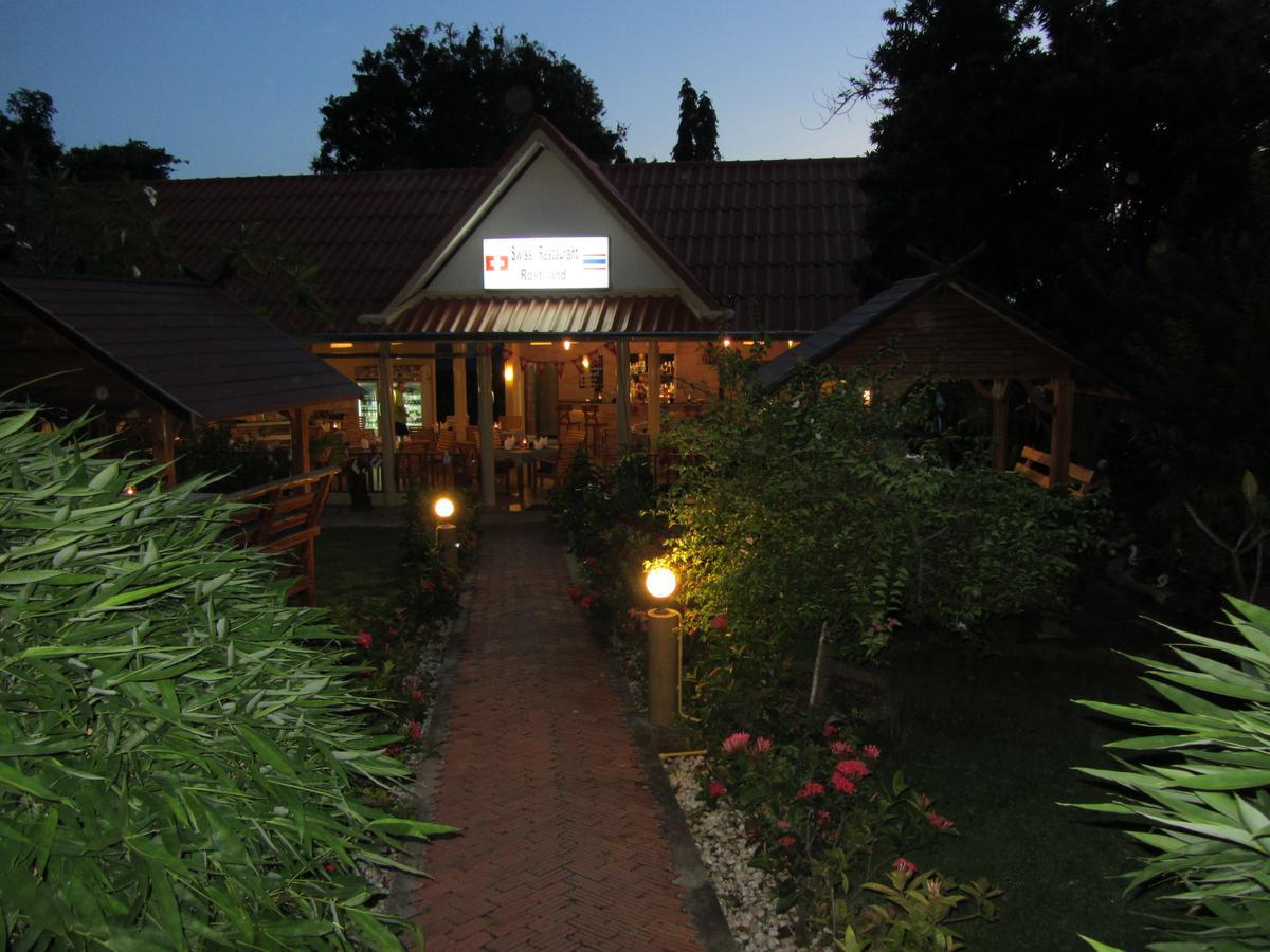 Flower Paradise Bungalows & Swiss Restaurant Roestiland Lamai Beach  Exterior foto