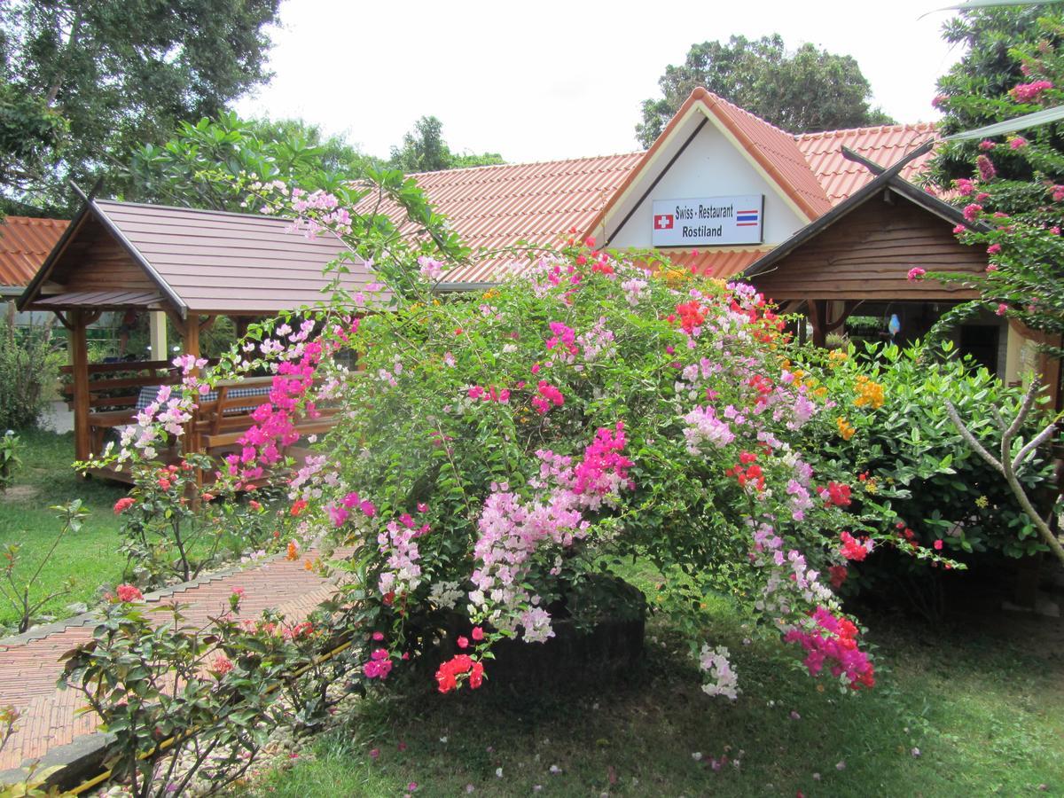 Flower Paradise Bungalows & Swiss Restaurant Roestiland Lamai Beach  Exterior foto